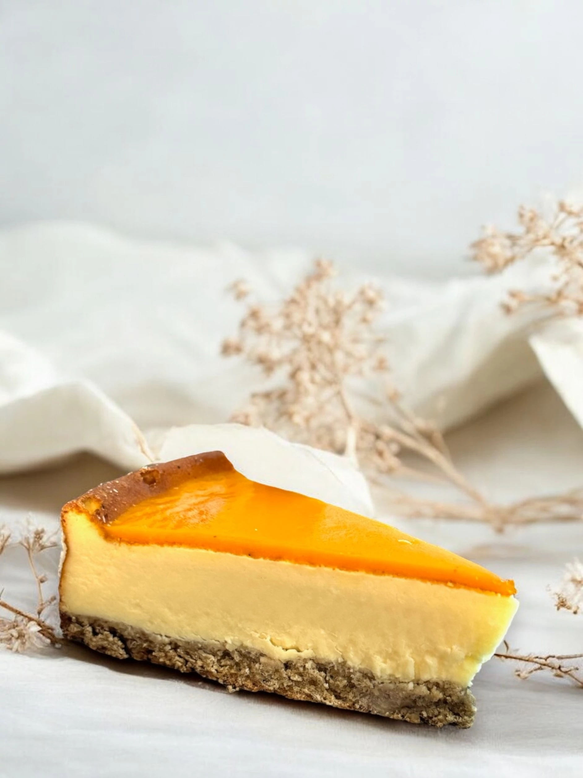 Szafi Bakery Mangós-citrusos cheesecake torta szelet 130g (gluténmentes)